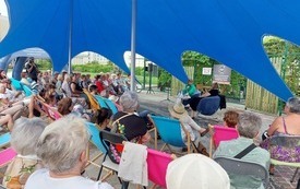 Ilona Łepkowska gościem Letnich Ogrodów Literackich 4