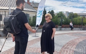 Ilona Łepkowska gościem Letnich Ogrodów Literackich 8