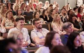 Publiczność zgromadzona na konferencji