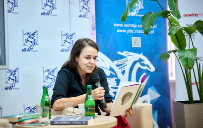 Zdjęcie do Spotkanie z Julią Fiedorczuk w ramach projektu &bdquo;W relacji ze słowem&rdquo;
