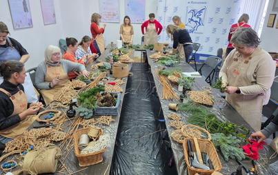 Zdjęcie do Relacja z warsztat&oacute;w Lasovia Design a st&oacute;ł wigilijny