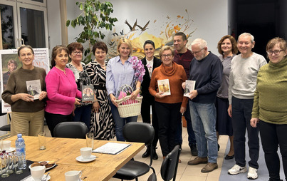 Zdjęcie do Spotkanie Klubowicz&oacute;w DKK Senior&oacute;w w Nowej Sarzynie z Mają Drozd 