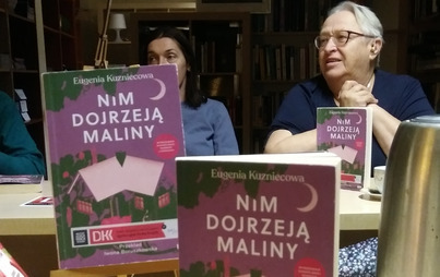 Zdjęcie do Grudniowe spotkanie DKK w Nowej Dębie o książce &quot;Nim dojrzeją maliny&quot; E. Kuzniecowej