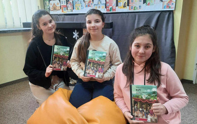 Zdjęcie do Spotkanie DKK dla dzieci w Błedowej Tyczyńskiej o książce &bdquo;Bapu, opowieść o dobrym maharadży&rdquo; Moniki Kowaleczko-Szumowska