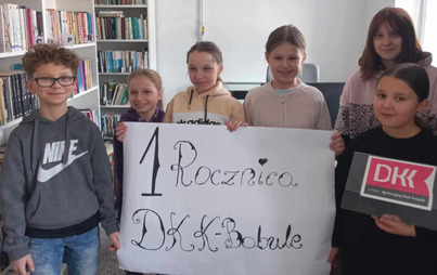 Zdjęcie do Mały jubileusz z wielkim smakiem - pierwsze urodziny DKK dla dzieci w bibliotece w Babulach