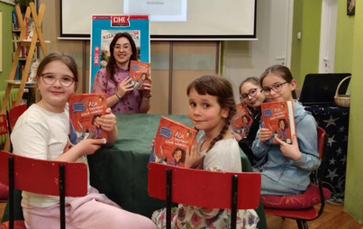 Zdjęcie do Spotkanie DKK &bdquo;Książkolandia&rdquo; o książce &bdquo;Ada i tajemnica Galla Anonima&rdquo; autorstwa Grażyny Bąkiewicz w Oddziale dla Dzieci i Młodzieży WiMBP w Rzeszowie