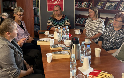 Zdjęcie do Spotkanie DKK w Radomyślu Wielkim o książce "Wiedźmy" Ewy Cielesz