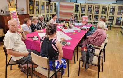 Zdjęcie do Spotkanie DKK w Stalowej Woli o książce &bdquo;Dziewczyna z Neapolu&rdquo; Lucindy Riley