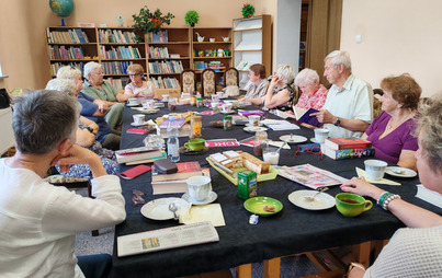 Zdjęcie do Spotkanie wakacyjne w DKK w Lesku 