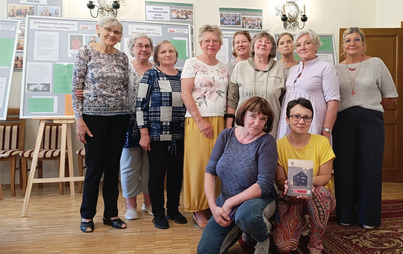 Zdjęcie do Spotkanie DKK w Tyczynie o książce &bdquo;Przesłona&rdquo; Jadwigi Maliny