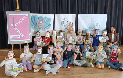 Zdjęcie do Spotkanie DKK dla dzieci w Skołyszynie o książce Złodziej kolor&oacute;w&rdquo; autorstwa &Scaron;těp&aacute;na Zavřela