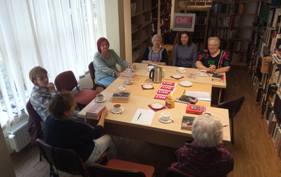 Zdjęcie do Spotkanie DKK w Nowej Dębie wok&oacute;ł książki &ldquo;Mżawka&rdquo; Luisa Landero