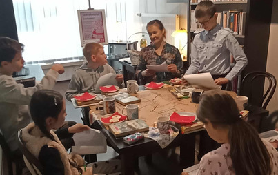 Zdjęcie do Spotkanie DKK w Jarosławiu dla dzieci o książce &bdquo;Tajemnice domu w Bielinach&rdquo; Katarzyny Bereniki Miszczuk