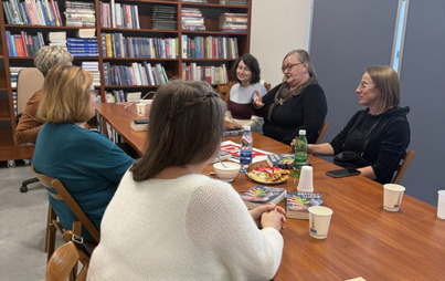 Zdjęcie do Spotkanie DKK w Radomyślu Wielkim o książce "Brzydcy&nbsp; Ludzie" Żanety Pawlik