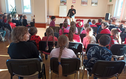 Zdjęcie do Spotkanie autorskie z Mateuszem Świstakiem w Rzepedzi 