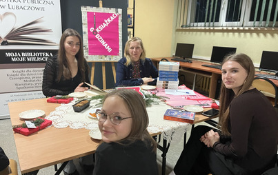 Zdjęcie do Spotkanie DKK dla młodzieży w Lubaczowie o książce ,, Teraz i na zawsze&rdquo; autorstwa duetu Rachael Lippincott, Miki Daughtry.