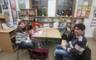 Zdjęcie do Spotkanie DKK w Bratk&oacute;wce o książce Małgorzaty Winkler" Pogoda do słonecznej Bułgarii"