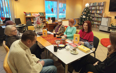 Zdjęcie do Spotkanie DKK w Tarnobrzegu o książce "Chłopki&rdquo; Joanny Kuciel-Frydryszak