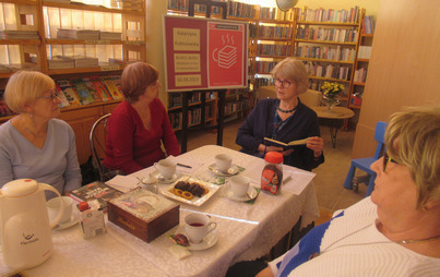 Zdjęcie do  Spotkanie DKK w Filii Nr 10 WiMBP w Rzeszowie  o książce &quot;Blisko, bliżej&quot; Katarzyny Kubisiowskiej 