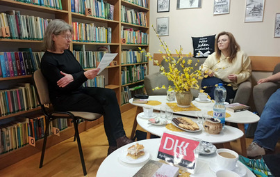 Zdjęcie do Spotkanie DKK w Rzepedzi o książce ,,Sąsiednie kolory&rdquo; Jakuba Małeckiego 