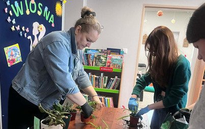 Zdjęcie do Spotkanie DKK w Kańczudze o książce Marii Strzeleckiej &bdquo;Hajda. Beskid bez kitu&rdquo; 