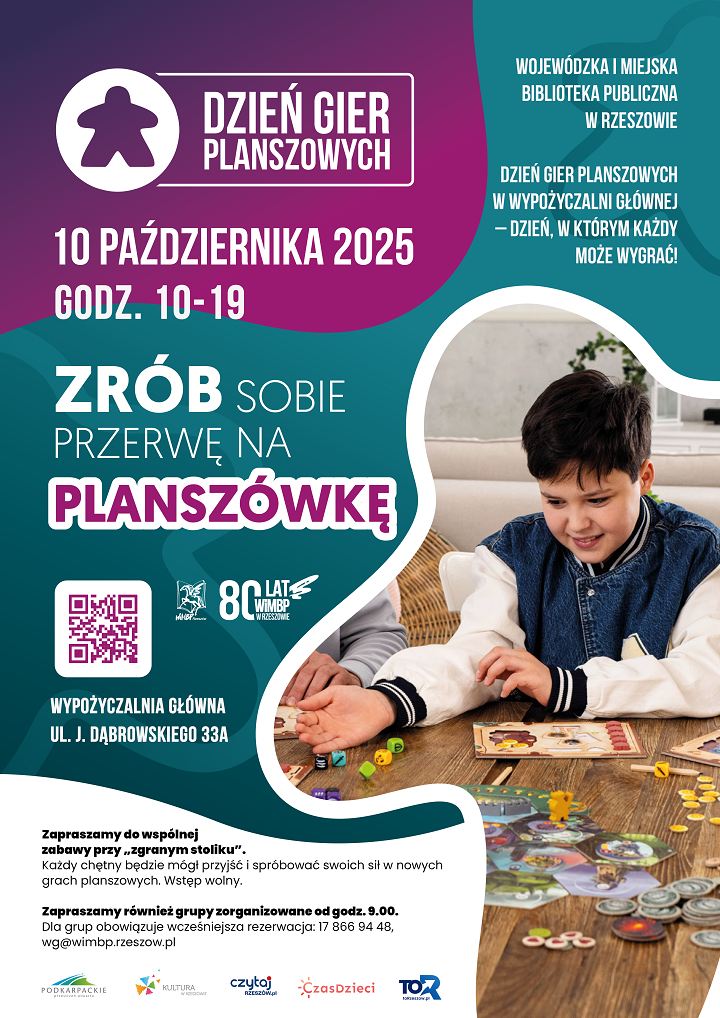 Na plakacie nastolatek siedzący przy stole, grający w grę planszową. 